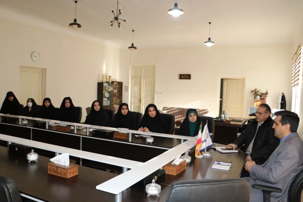 برگزاری جلسه   هم اندیشی سرپرستان شبانه روزی دانشگاه فرهنگیان آذربایجان شرقی  17