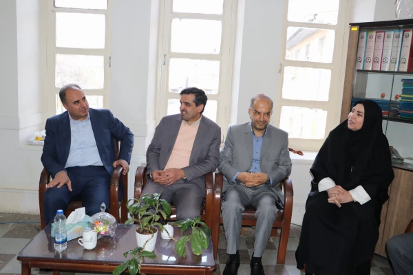 دیدار مدیر کل جدید آموزش وپرورش آذربایجان شرقی با رئیس دانشگاه فرهنگیان استان  47