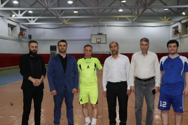  دانشگاه فرهنگیان قهرمان مسابقات فوتسال جام رمضان حوزه بسیج کارکنان و ادارات  13