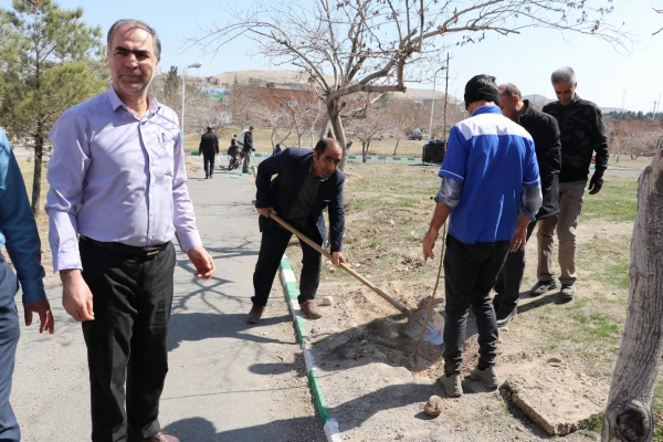 غرس نهال ایثار در پردیس علامه امینی تبریز  15