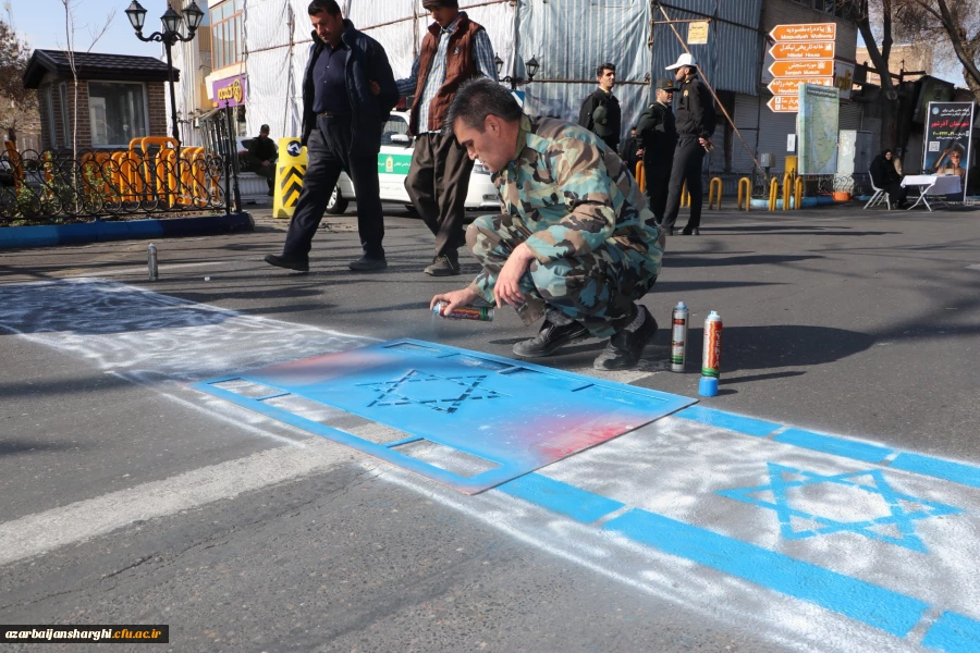 حضور گسترده خانواده  بزرگ دانشگاه فرهنگیان آذربایجان شرقی  در روز جهانی قدس ۱۴۰۴ 10