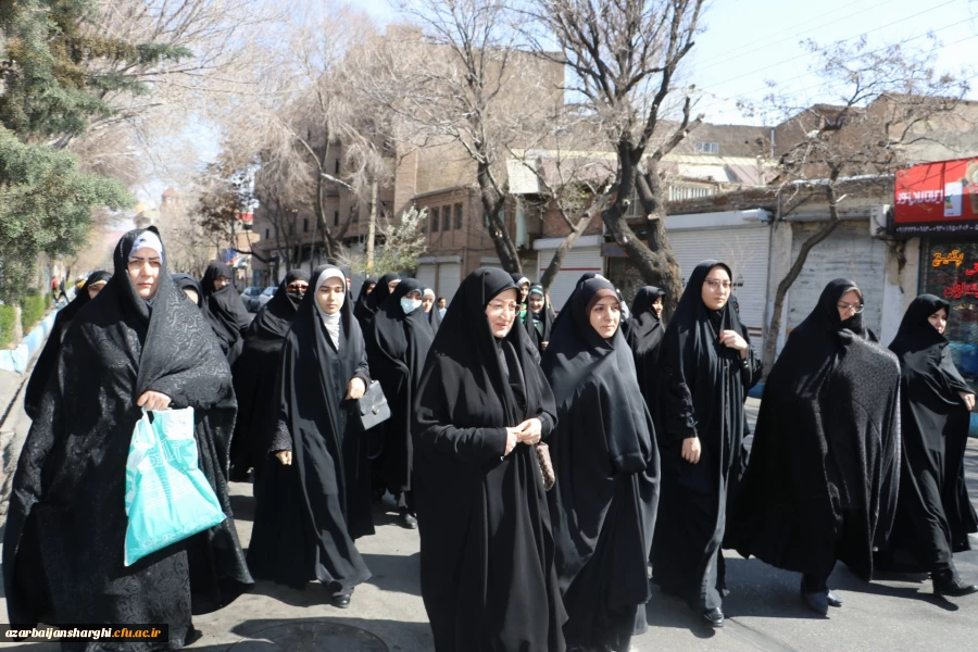 حضور گسترده خانواده  بزرگ دانشگاه فرهنگیان آذربایجان شرقی  در روز جهانی قدس ۱۴۰۴ 16