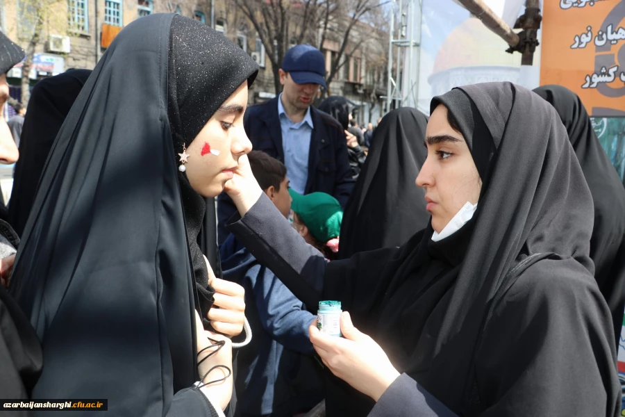 حضور گسترده خانواده بزرگ دانشگاه فرهنگیان آذربایجان شرقی در راهپیمایی روز جهانی قدس  39