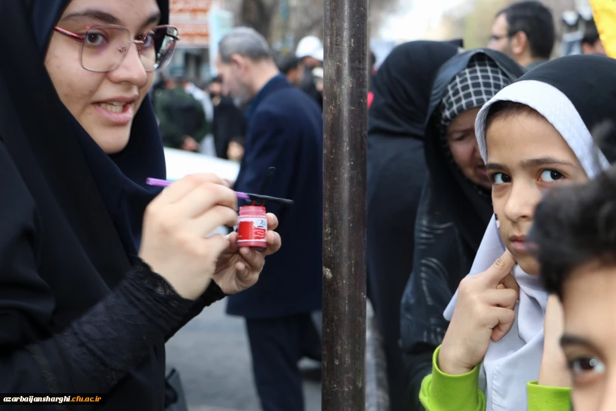 حضور گسترده خانواده بزرگ دانشگاه فرهنگیان آذربایجان شرقی در راهپیمایی روز جهانی قدس  44