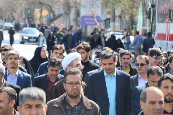 حضور گسترده خانواده بزرگ دانشگاه فرهنگیان آذربایجان شرقی در راهپیمایی روز جهانی قدس  63