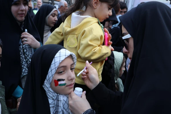 حضور گسترده خانواده بزرگ دانشگاه فرهنگیان آذربایجان شرقی در راهپیمایی روز جهانی قدس  77