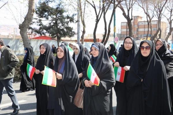 حضور گسترده خانواده بزرگ دانشگاه فرهنگیان آذربایجان شرقی در راهپیمایی روز جهانی قدس  92