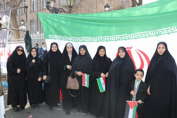 حضور گسترده خانواده بزرگ دانشگاه فرهنگیان آذربایجان شرقی در راهپیمایی روز جهانی قدس  105