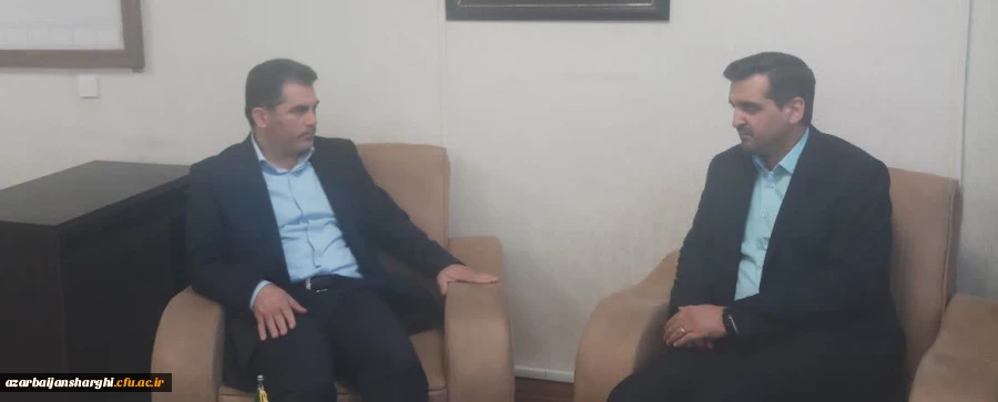 دیدار رئیس دانشگاه فرهنگیان استان با مدیرکل راه و شهرسازی آذربایجان شرقی 2