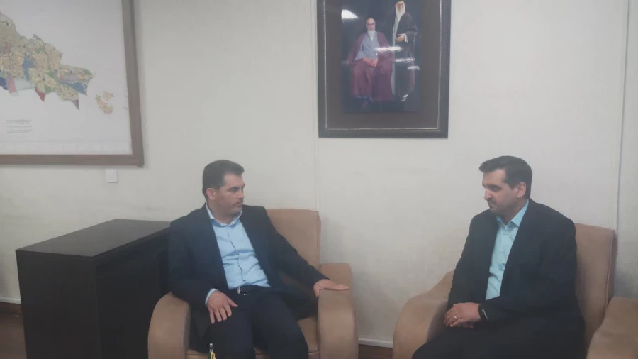 دیدار رئیس دانشگاه فرهنگیان استان با مدیرکل راه و شهرسازی آذربایجان شرقی 4