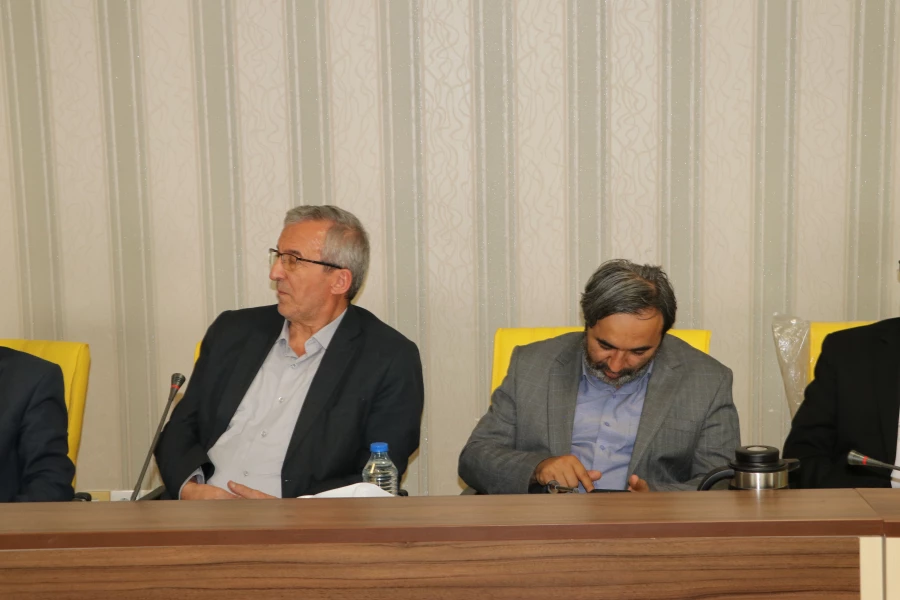 نشست مجمع عمومی خیرین حامی دانشگاه فرهنگیان تبریز با  رئیس دانشگاه فرهنگیان کشور 17