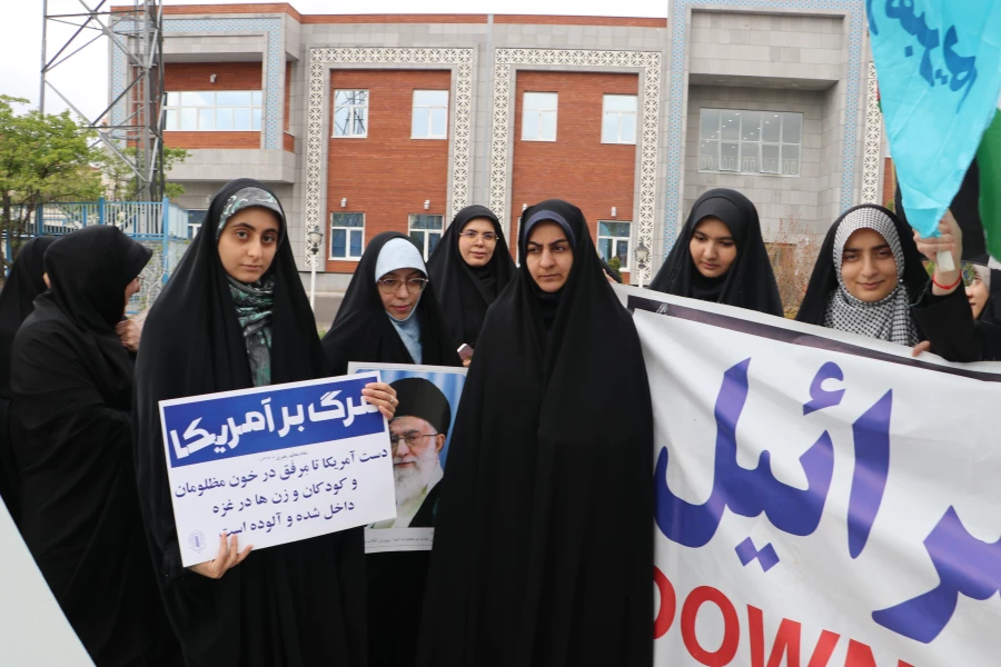 اجتماع دانشجو معلمان ، اساتید و کارکنان دانشگاه فرهنگیان  آذربایجان شرقی در حمایت از مردم مظلوم فلسطین و غزه 30