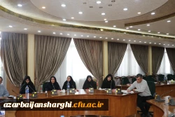  خدمت به خانواده معزز شهدا و ایثارگران و دانشجو معلمان شاهد و ایثارگر توفیقی بسیار بزرگ بوده و هست 16