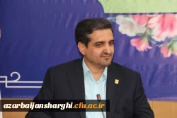  خدمت به خانواده معزز شهدا و ایثارگران و دانشجو معلمان شاهد و ایثارگر توفیقی بسیار بزرگ بوده و هست 17