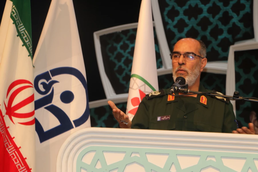 ۱۶۲۰ دانشجو معلم قدردان حماسه آفرینی های۴۳ شهید دانشجو معلم آذربایجان شرقی
 3