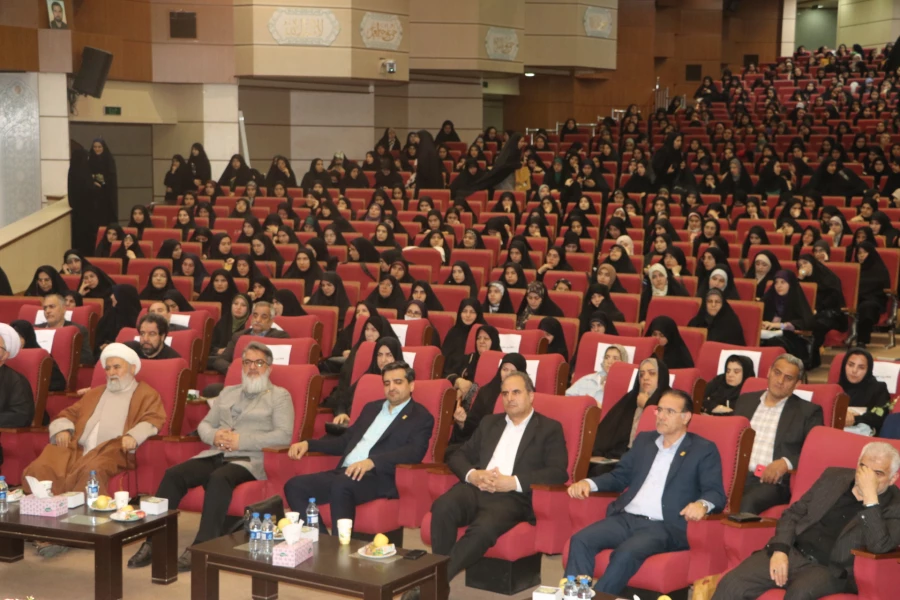 ۱۶۲۰ دانشجو معلم قدردان حماسه آفرینی های۴۳ شهید دانشجو معلم آذربایجان شرقی
 7