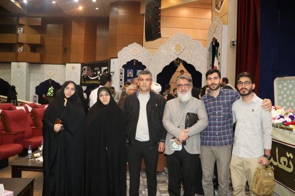 ۱۶۲۰ دانشجو معلم قدردان حماسه آفرینی های۴۳ شهید دانشجو معلم آذربایجان شرقی
 16