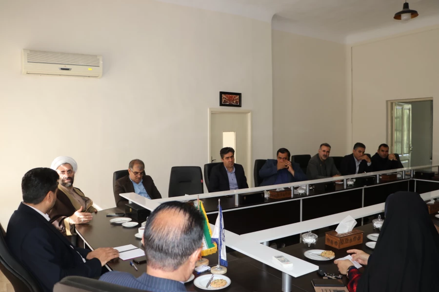 برگزاری جلسه شورای  عمران دانشگاه  15