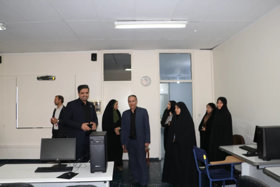 بازدید رئیس دانشگاه فرهنگیان آذربایجان شرقی از روند معاینات پزشکی داوطلبان چند برابر ظرفیت این دانشگاه 3