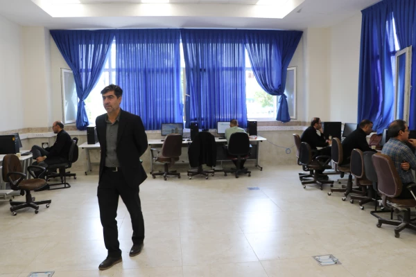 برگزاری آزمون الکترونیکی متقاضیان اعزام به مدارس خارج از کشور در دانشگاه فرهنگیان آذربایجان شرقی  4