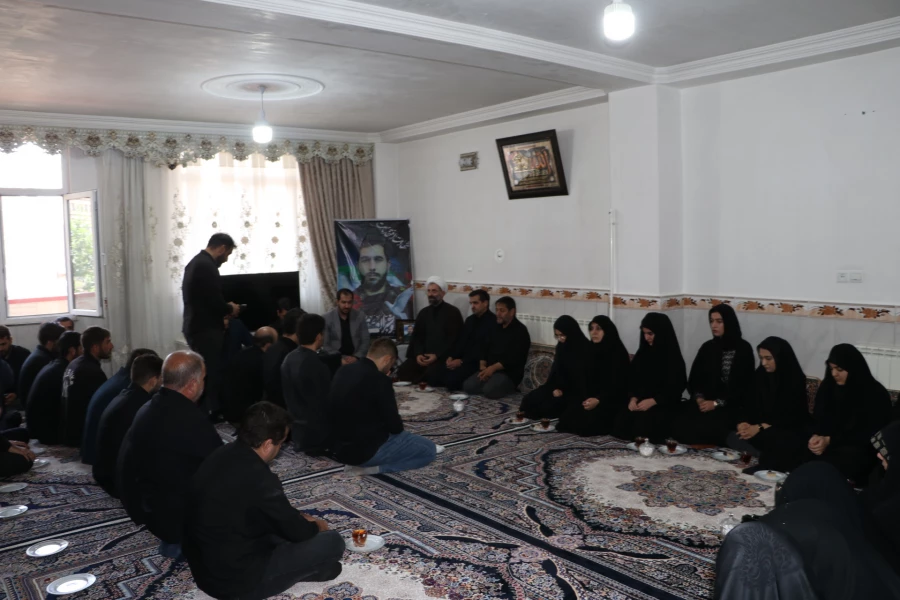 دیدار هیئت رئیسه دانشگاه فرهنگیان آذربایجان شرقی با خانواده معظم و معزز شهید قربانعلی ناموری در شهرستان بستان آباد 7