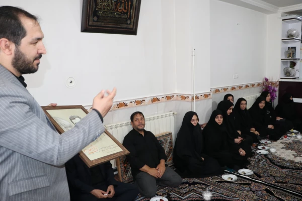دیدار هیئت رئیسه دانشگاه فرهنگیان آذربایجان شرقی با خانواده معظم و معزز شهید قربانعلی ناموری در شهرستان بستان آباد 8