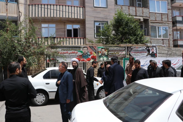 دیدار هیئت رئیسه دانشگاه فرهنگیان آذربایجان شرقی با خانواده معظم و معزز شهید قربانعلی ناموری در شهرستان بستان آباد 18