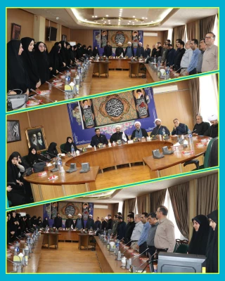 نشست بررسی معیارهای مقاومت و پیروزی در دنیای معاصر با نگاه به تاریخچه قیام امام حسین(ع)  6