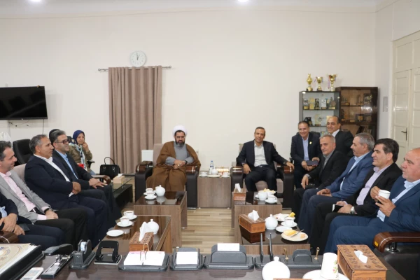 دیدار روسای نواحی آموزش وپرورش استان با رئیس دانشگاه فرهنگیان آذربایجان شرقی  4