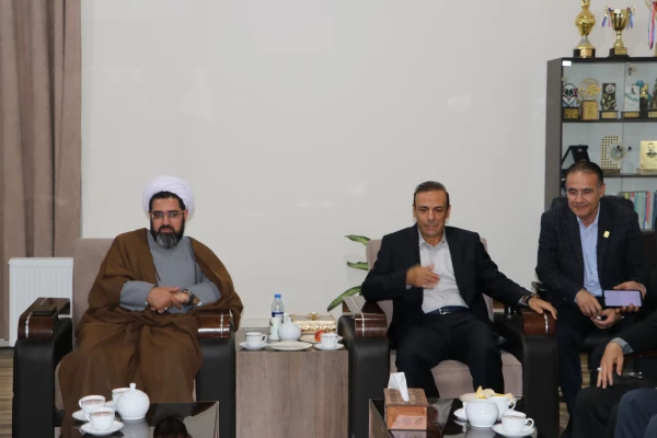 دیدار روسای نواحی آموزش وپرورش استان با رئیس دانشگاه فرهنگیان آذربایجان شرقی  5