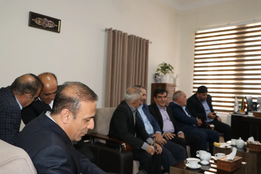 دیدار روسای نواحی آموزش وپرورش استان با رئیس دانشگاه فرهنگیان آذربایجان شرقی  10