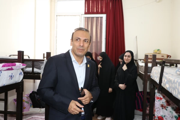 
برای تربیت معلمان کیفی و توانمند نیاز به بستر سازی و آماده کردن زیر ساخت ها و مطلوبیت بخشی در تمامی حوزه ها است. 2