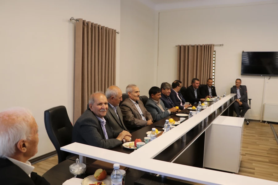 تشکیل شورای خیرین دانشگاه فرهنگیان آذربایجان شرقی با همکاری مجمع معتمدین  استان آذربایجان شرقی  5