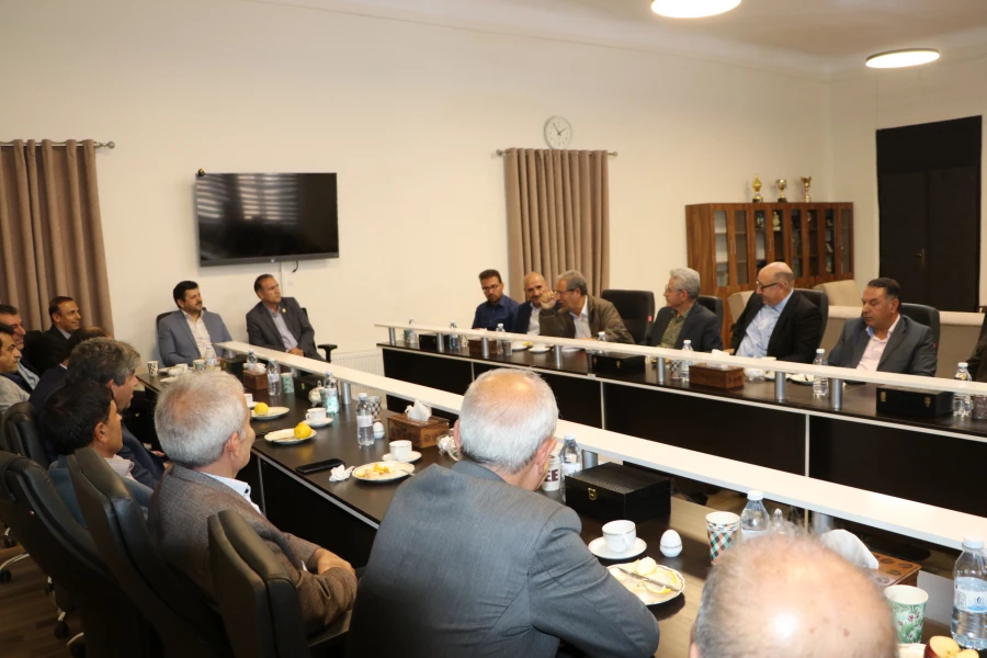 تشکیل شورای خیرین دانشگاه فرهنگیان آذربایجان شرقی با همکاری مجمع معتمدین  استان آذربایجان شرقی  9