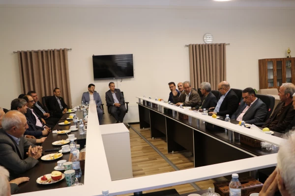 تشکیل شورای خیرین دانشگاه فرهنگیان آذربایجان شرقی با همکاری مجمع معتمدین  استان آذربایجان شرقی  12