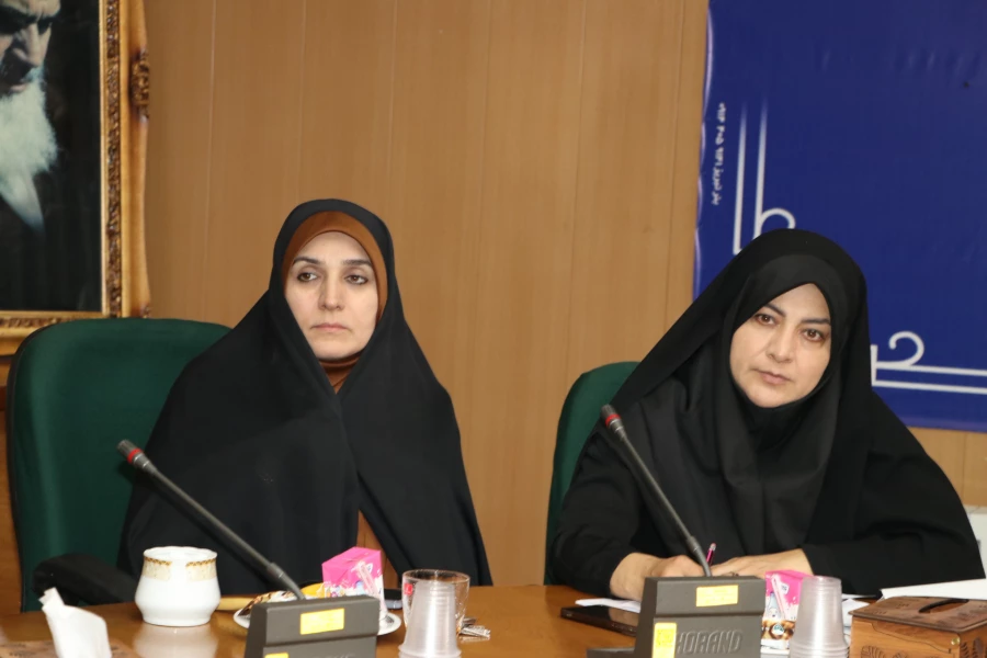 برگزاری جلسه تخصصی کارگروه پیشگیری از آسیب های اجتماعی  اساتید و کارکنان دانشگاه فرهنگیان استان آذربایجان شرقی  19