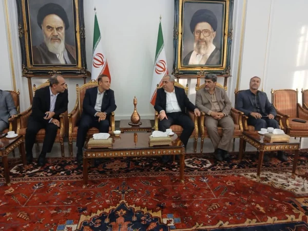 دیدار رئیس دانشگاه فرهنگیان استان با استاندار آذربایجان شرقی  5