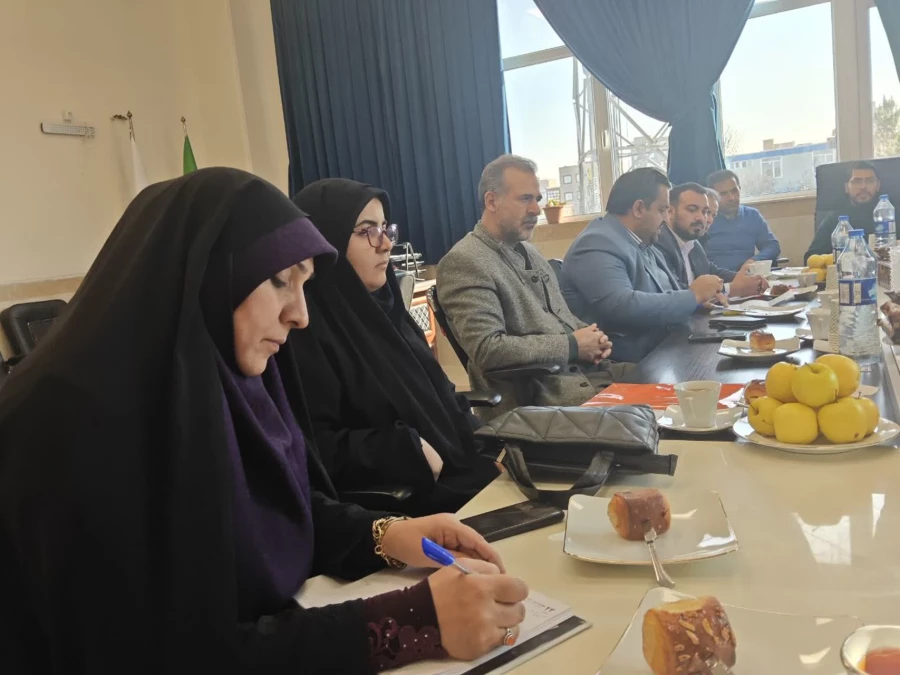 برگزاری جلسه شورای فرهنگی دانشگاه فرهنگیان استان آذربایجان شرقی 10