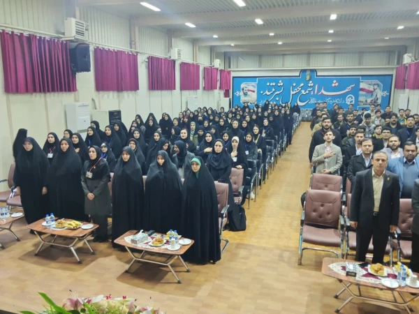 ششمین همایش ملی فیزیک در تبریز، نمایش توان علمی دانشجومعلمان فرهنگیان
 3