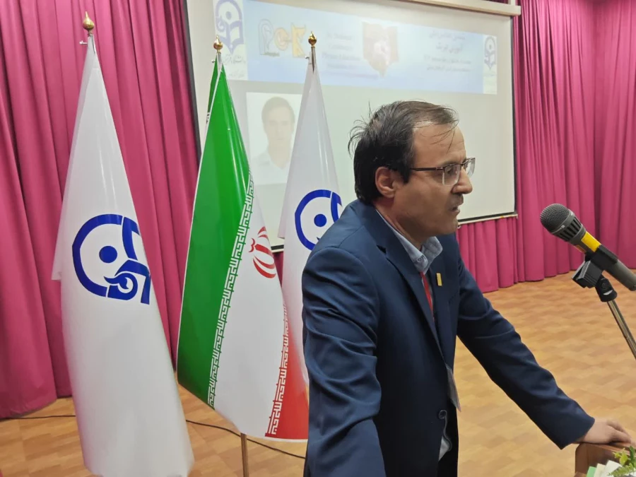 ششمین همایش ملی فیزیک در تبریز، نمایش توان علمی دانشجومعلمان فرهنگیان
 4