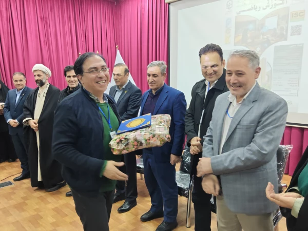 ششمین همایش آموزش ریاضی  در دانشگاه فرهنگیان استان آذربایجان شرقی  21