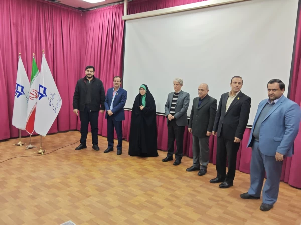 ششمین همایش ملی فیزیک در تبریز، نمایش توان علمی دانشجومعلمان فرهنگیان
 27