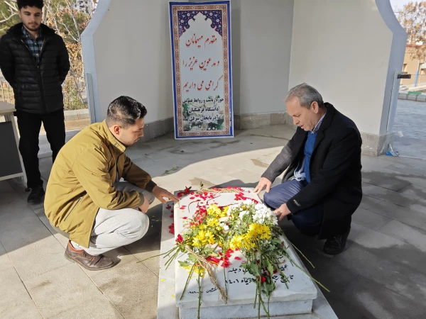 آیین سومین سالگرد تدفین شهدای گمنام دانشگاه  فرهنگیان  آذربایجان شرقی 
 18