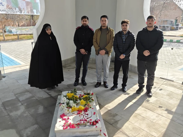 آیین سومین سالگرد تدفین شهدای گمنام دانشگاه  فرهنگیان  آذربایجان شرقی 
 20