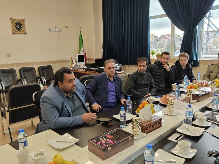 برگزاری جلسه شورای فرهنگی دانشگاه فرهنگیان استان آذربایجان شرقی 17