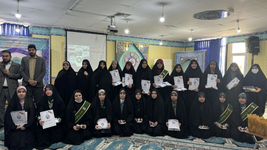 اولین همایش بزرگ تجلیل از ۱۰۰ دانشجو معلم مدرس قرآن کریم  دانشگاه فرهنگیان آذربایجان شرقی   4