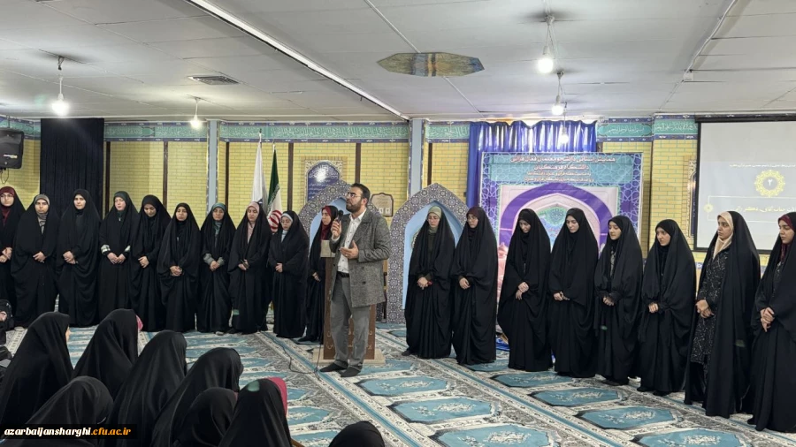 اولین همایش بزرگ تجلیل از ۱۰۰ دانشجو معلم مدرس قرآن کریم  دانشگاه فرهنگیان آذربایجان شرقی   5