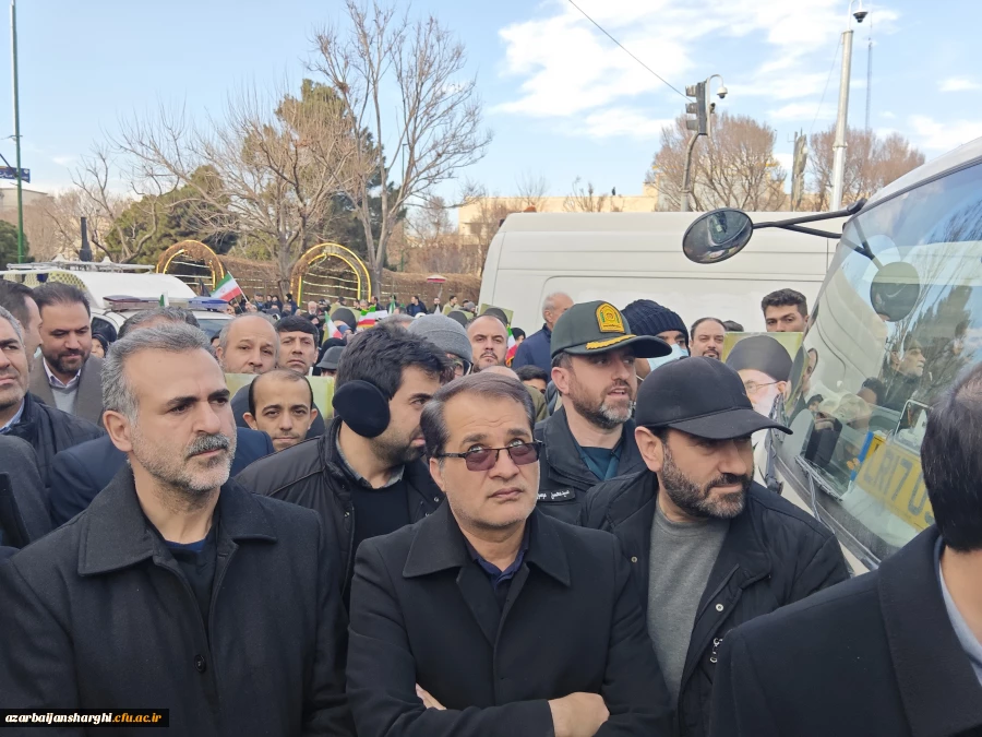 حضور پر شور خانواده ولایتمدار ، انقلابی دانشگاه فرهنگیان آذربایجان شرقی در راهپیمایی محکومیت اغتشاشگران آمریکایی و صهیونیستی  11