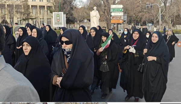 حضور پر شور خانواده ولایتمدار  دانشگاه فرهنگیان آذربایجان شرقی در راهپیمایی محکومیت اغتشاشگران آمریکایی و صهیونیستی  9