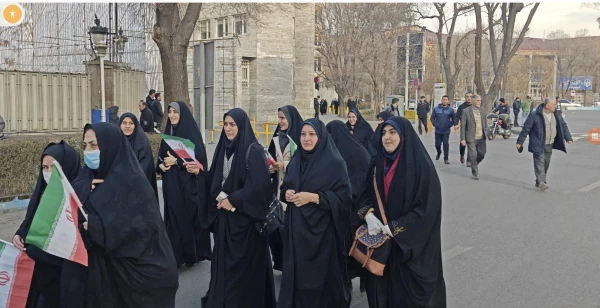 حضور پر شور خانواده ولایتمدار  دانشگاه فرهنگیان آذربایجان شرقی در راهپیمایی محکومیت اغتشاشگران آمریکایی و صهیونیستی  10